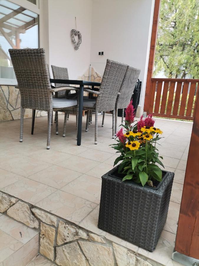 Edina-Haz Villa Balatonboglar Luaran gambar