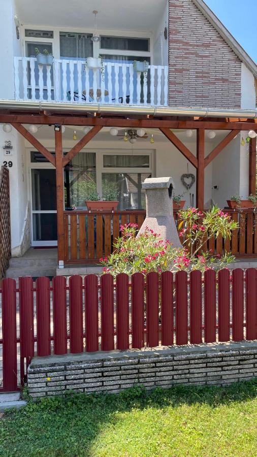 Edina-Haz Villa Balatonboglar Luaran gambar